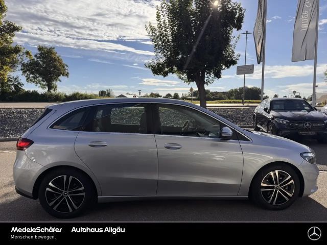 Mercedes-Benz B 200 Progressive