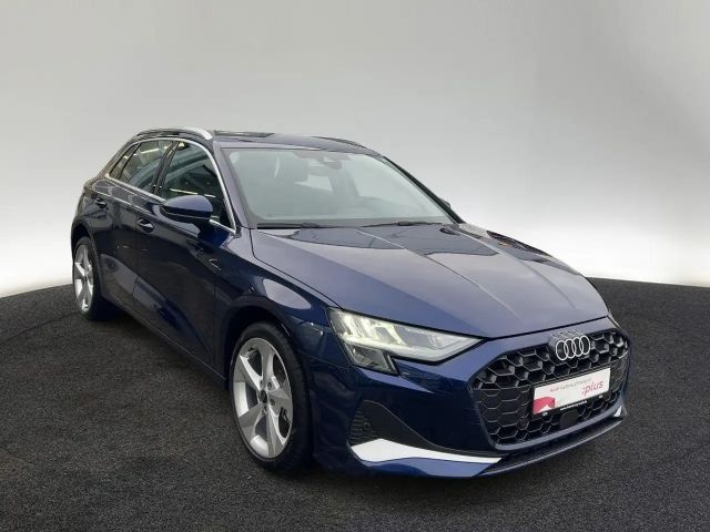 Audi A3 30 TFSI S-Tronic Sedan