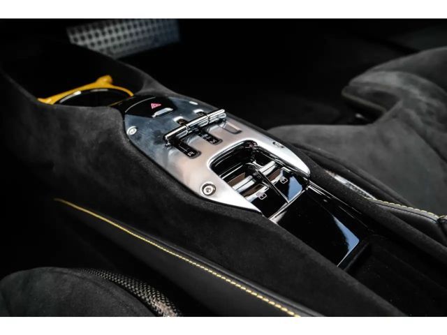 Ferrari SF90 Stradale