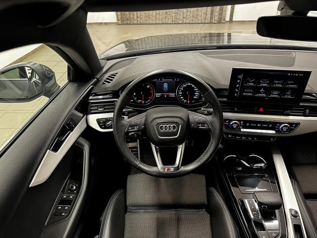 Audi A4 40 TFSI Avant Quattro S-Tronic