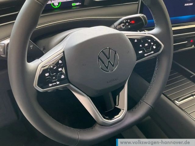 Volkswagen ID.7 IQ.Drive Pro Tourer