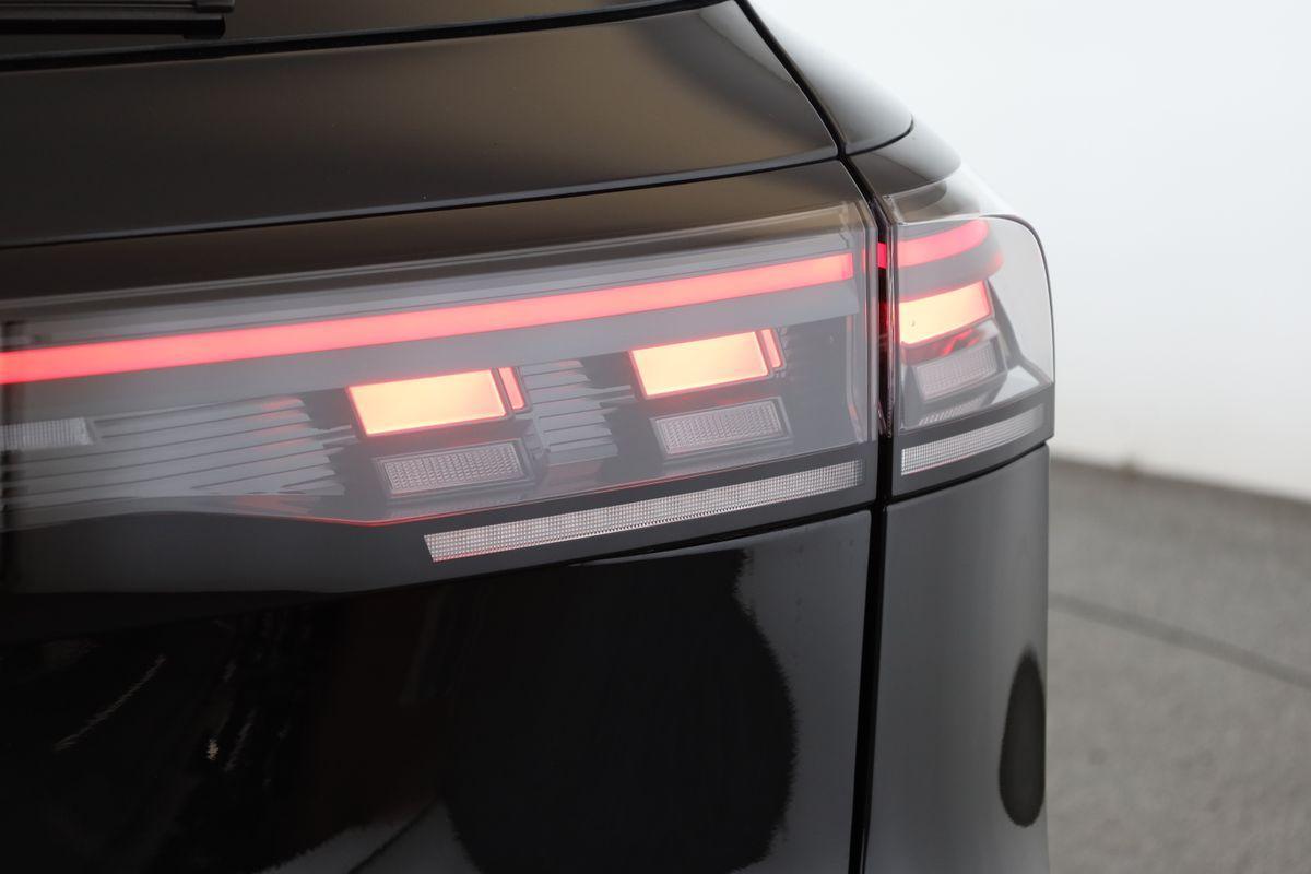 Volkswagen Tiguan 2.0 TSI DSG IQ.Drive R-Line