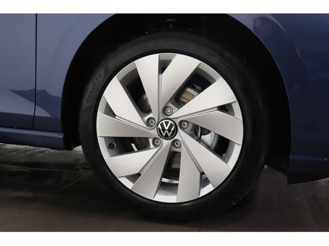 Volkswagen Golf 1.5 eTSI DSG Variant