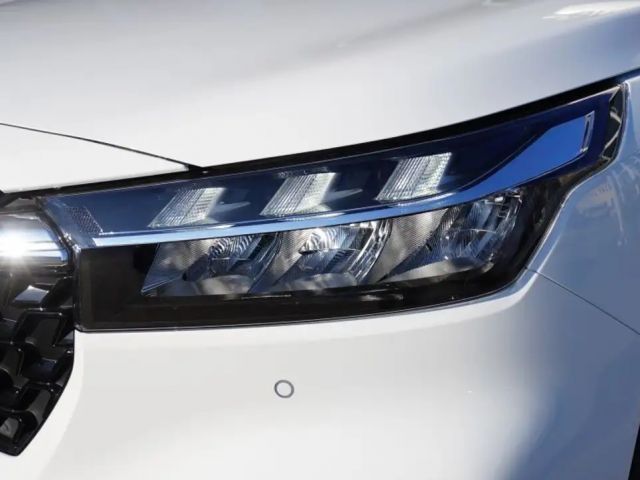 Suzuki S-Cross Hybrid