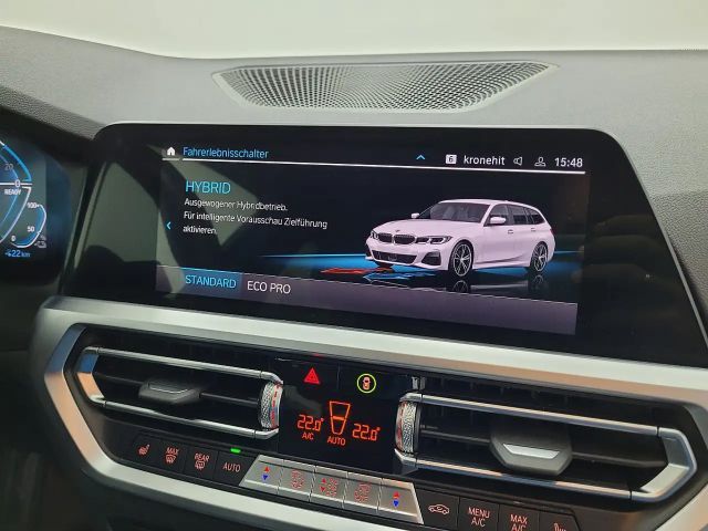 BMW 320 320e Touring xDrive