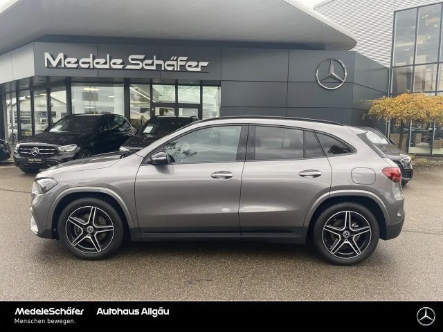 Mercedes-Benz GLA 200 AMG Line