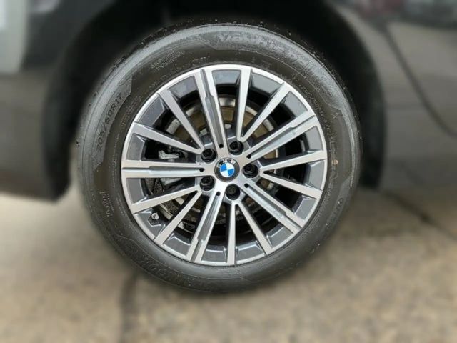 BMW 218 218i Active Tourer Sedan