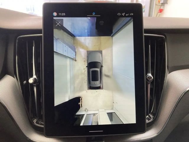 Volvo XC60 Black Edition P