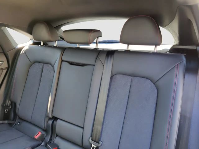 Audi Q3 40 TFSI Quattro S-Line Sportback