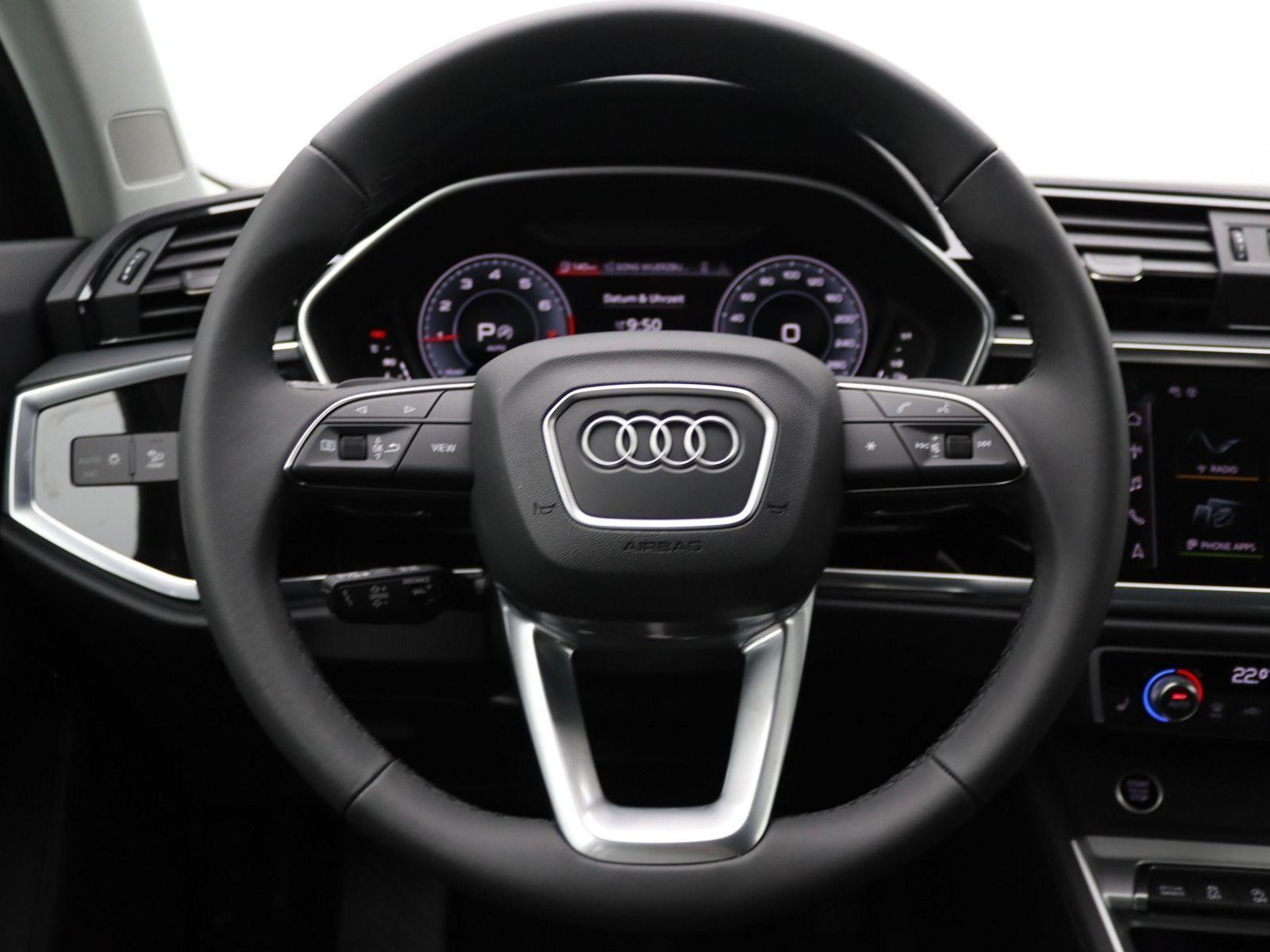 Audi Q3 35 TFSI S-Tronic
