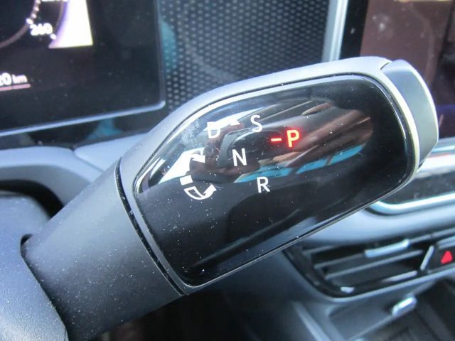 Volkswagen Passat 1.5 eTSI Business Variant