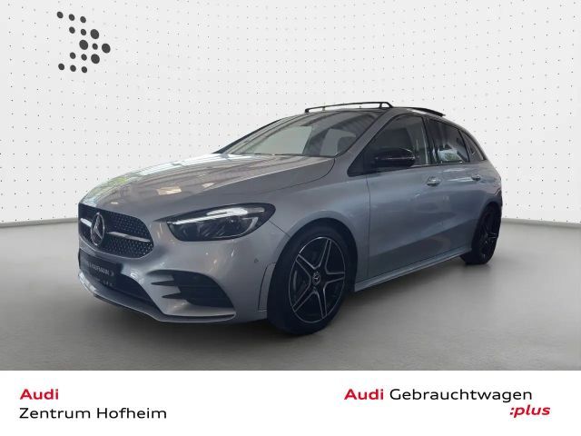 Mercedes-Benz B 200 AMG Line Sedan