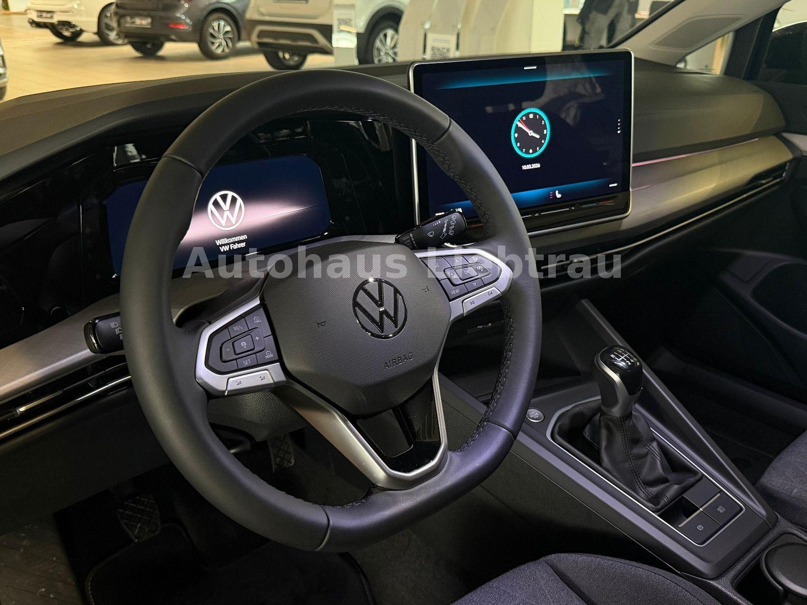 Volkswagen Golf 1.5 TSI Golf VIII Life