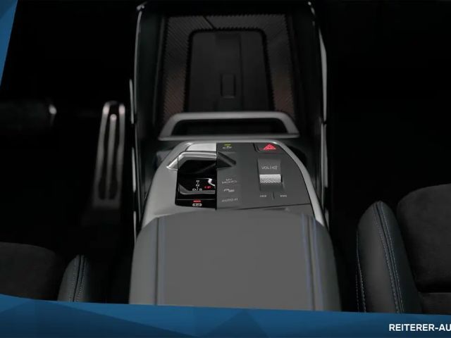 BMW 223 223i M-Sport Sedan xDrive