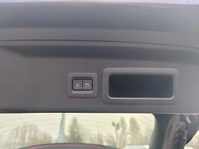 Mazda CX-30 e-Skyactive G140 Centre-Line Automatik VORFÜHRW...