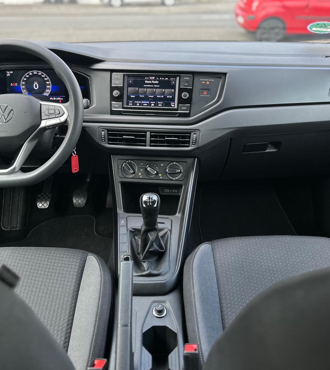 Volkswagen Taigo TAIGO*TEMPOMAT*PDC*CARPLAY*LED-SHZ-DAB-NR