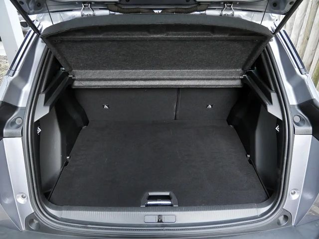 Peugeot E-2008 Allure Pack