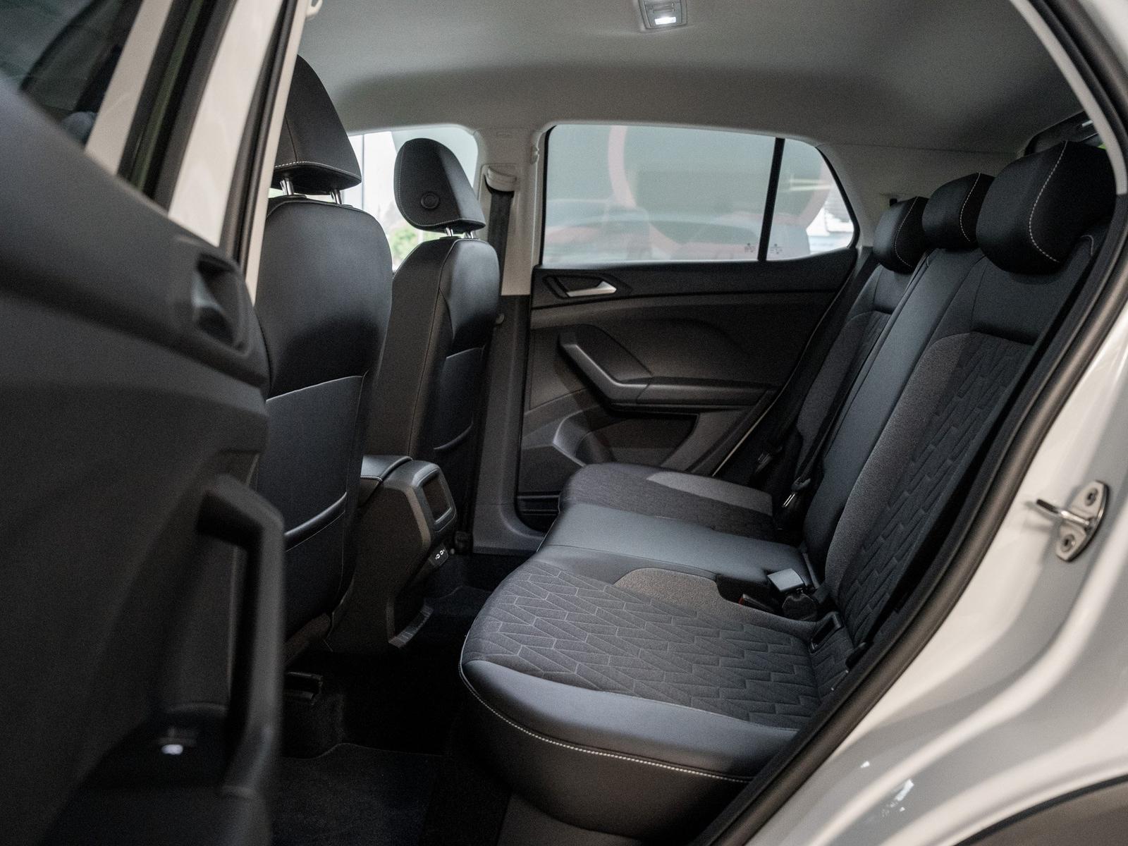 Volkswagen T-Cross GOAL 1.0 l TSI Virtual ACC DynLicht LED