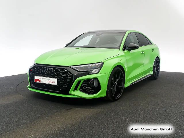 Audi RS3 S-Tronic Sedan