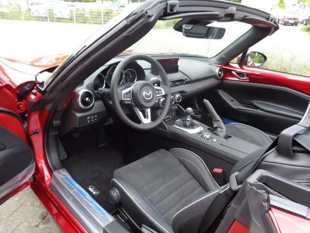 Mazda MX-5 Homura SkyActiv