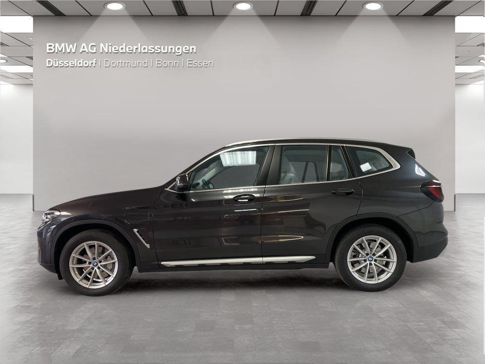 BMW X3 xDrive30e