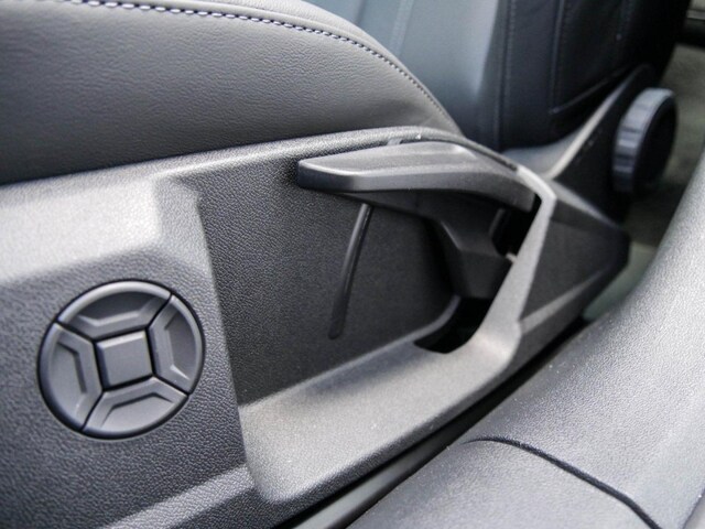 Audi A6 Avant Quattro S-Tronic