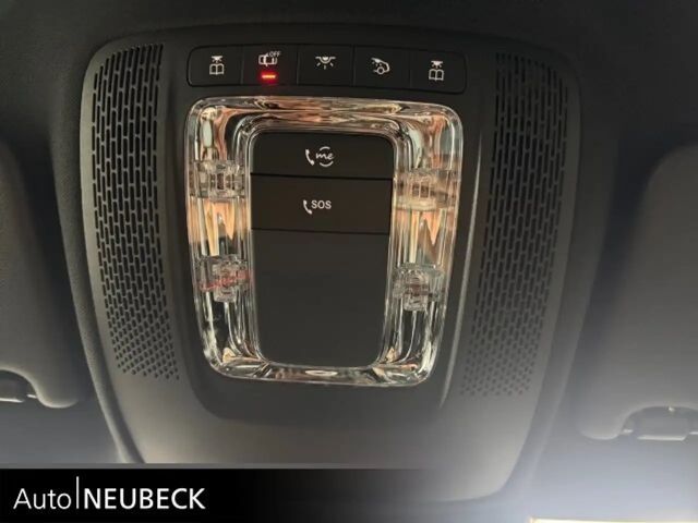 Mercedes-Benz A 220 A 220 d AMG Line