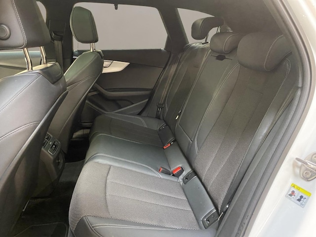 Audi A4 40 TDI Avant S-Line S-Tronic