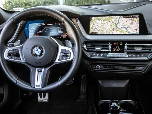 BMW 135 Sedan xDrive