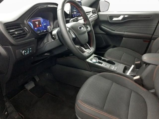 Ford Kuga ST Line