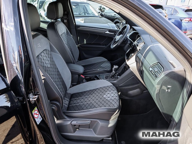 Volkswagen Tiguan 1.5 TSI DSG IQ.Drive R-Line