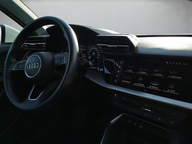 Audi A3 30 TFSI S-Tronic Sportback