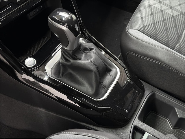 Volkswagen T-Roc 1.5 TSI DSG R-Line