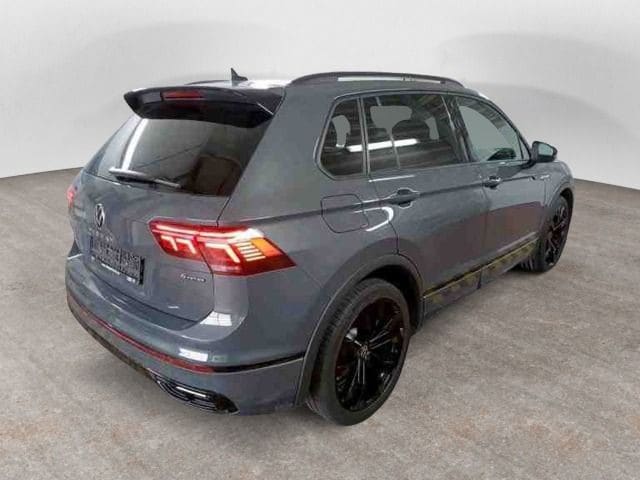 Volkswagen Tiguan 2.0 TDI DSG R-Line Style