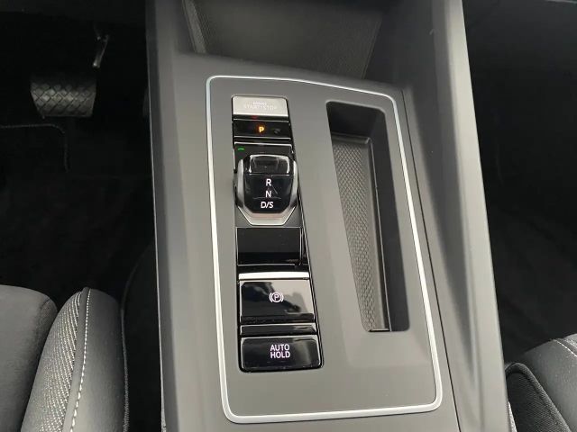 Volkswagen Golf Business DSG Variant