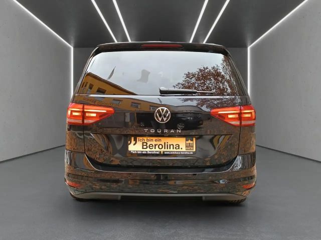 Volkswagen Touran 1.5 TSI DSG