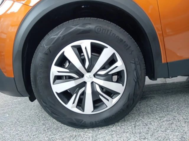 Peugeot E-2008 Active Pack