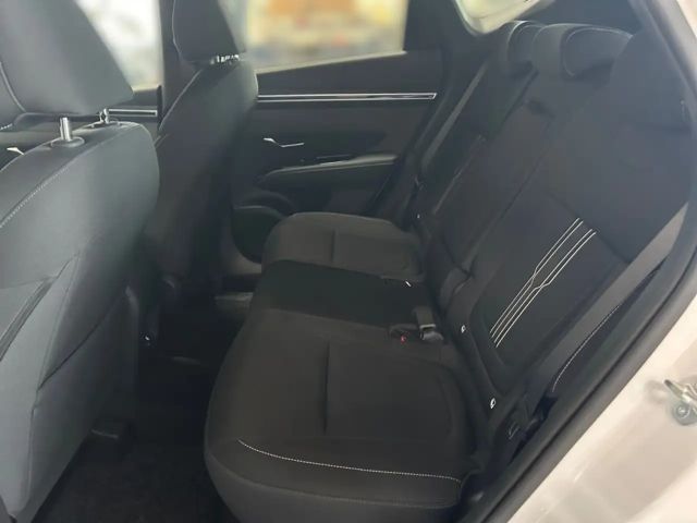 Hyundai Tucson CRDi Trend Vierwielaandrijving