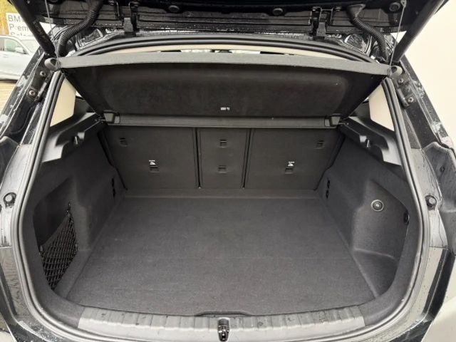 BMW 220 220i Active Tourer