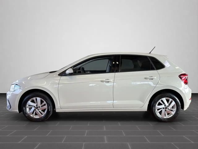 Volkswagen Polo 1.0 TSI DSG Style