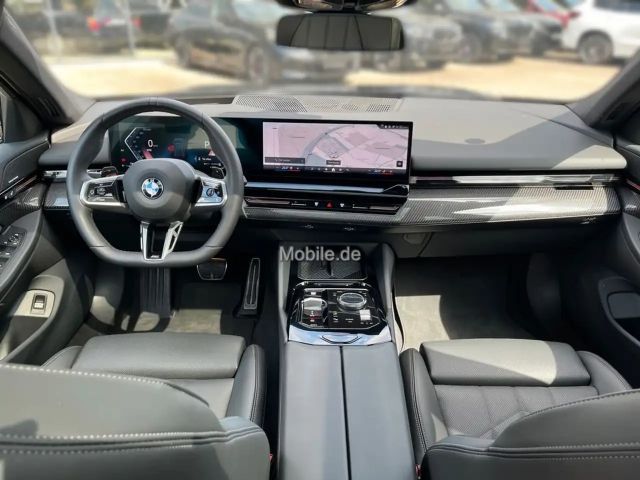 BMW 520 520d M-Sport Touring