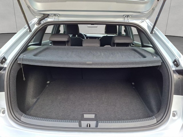 Volkswagen Taigo 1.0 TSI DSG R-Line