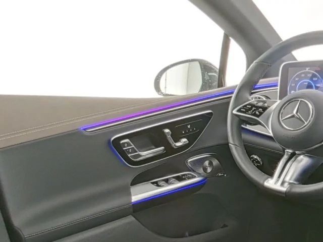 Mercedes-Benz EQE 350 Sedan