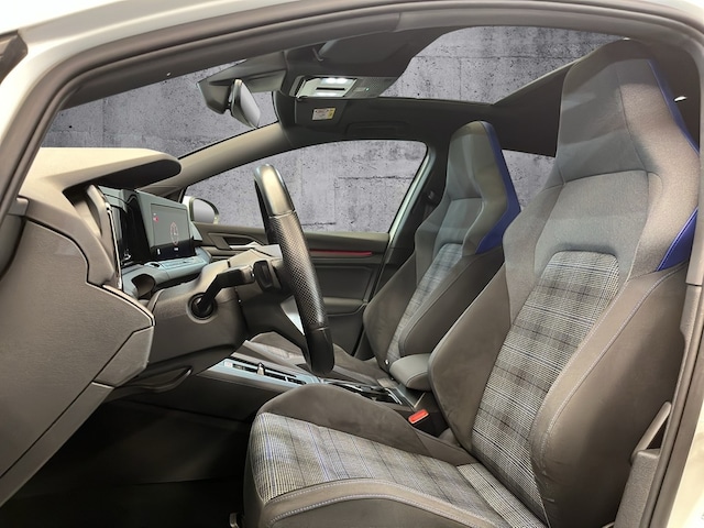 Volkswagen Golf 1.5 TSI DSG GTE eHybrid