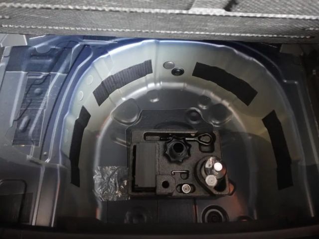 Volkswagen Polo 1.0 TSI DSG R-Line