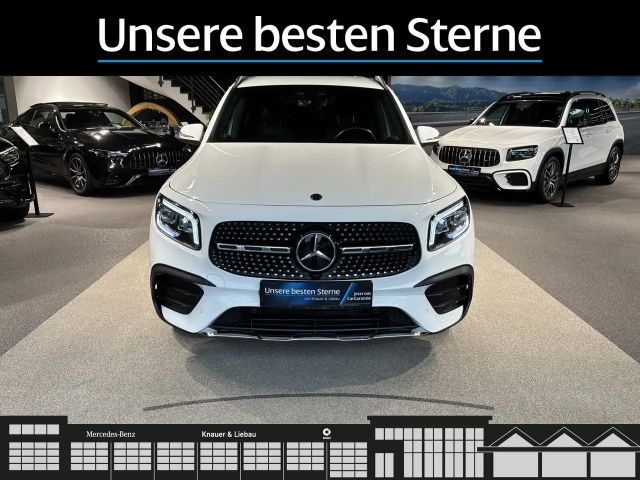 Mercedes-Benz GLB 250 AMG Line
