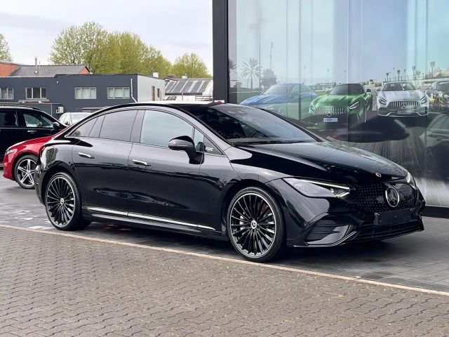 Mercedes-Benz EQE 350 AMG Line Sedan