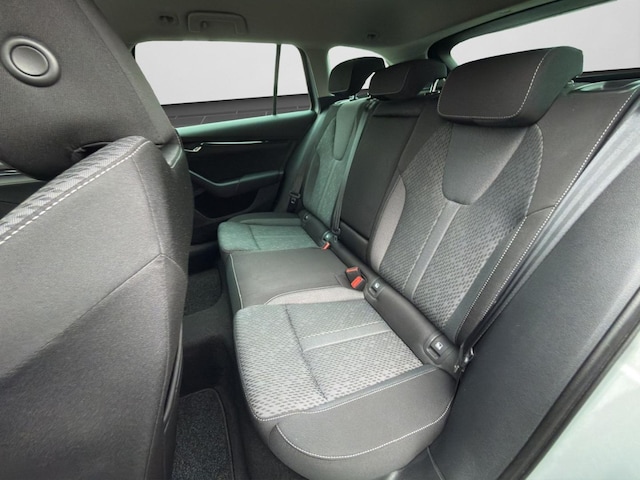 Skoda Octavia 1.0 TSI Combi iV