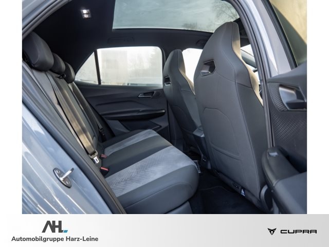 Cupra Born ALU 19''+DCC+PANO+360° KAMERA+AR HUD+KEYLESS+BEATS AUDIO+TECH M+KLIMA+NAVI