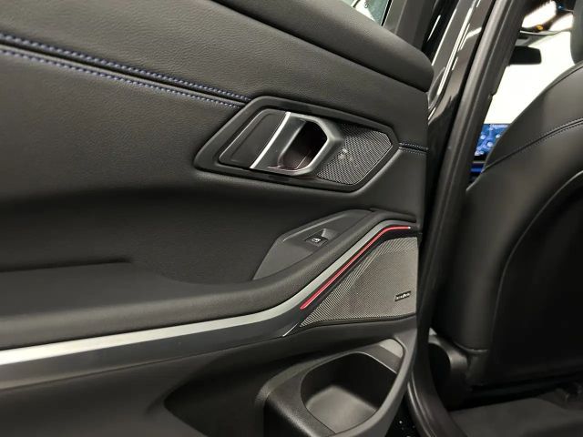 BMW 330 330d M-Sport Sedan xDrive